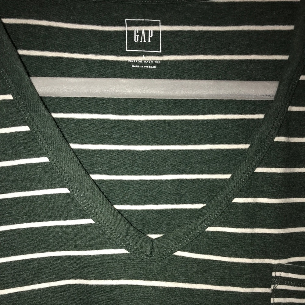 Gap - Green Shirt